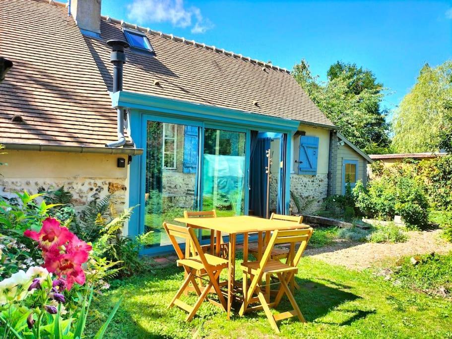 Charmante Maisonnette En Pierre Écardenville-sur-Eure 外观 照片