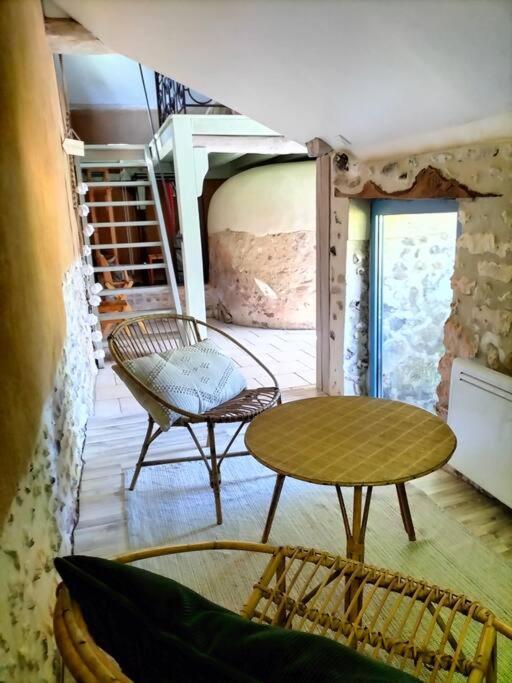 Charmante Maisonnette En Pierre Écardenville-sur-Eure 外观 照片